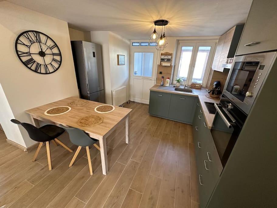 Magnifique Appartement F3. 4 A 6 Personnes Lutterbach Luaran gambar