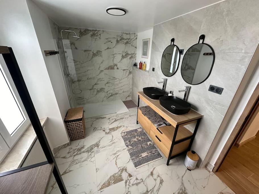 Magnifique Appartement F3. 4 A 6 Personnes Lutterbach Luaran gambar